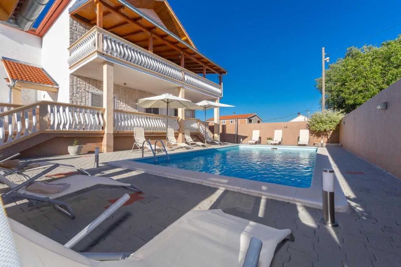 Apartmani Dada Biograd Na Moru Exterior photo