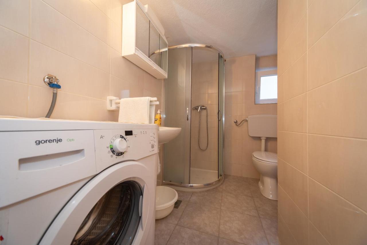 Apartmani Dada Biograd Na Moru Exterior photo