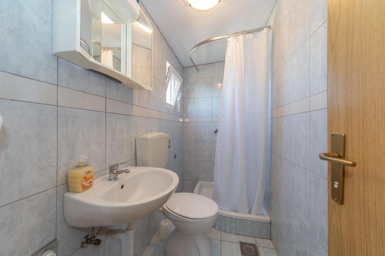 Apartmani Dada Biograd Na Moru Exterior photo